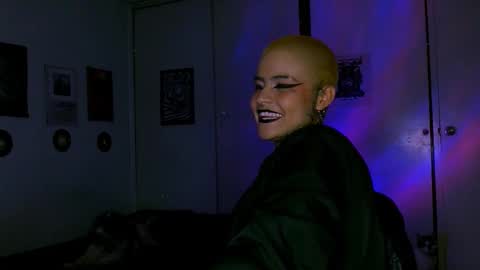 Alex online show from January 9, 1:10 am