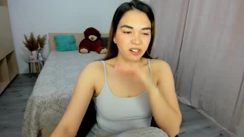 Alexa online show from November 25, 6:26 am