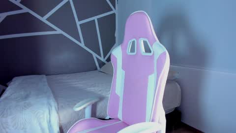 Alexa online show from April 14, 6:08 pm