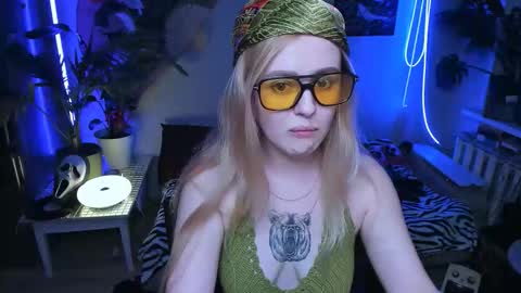 alexa_pirs online show from November 20, 4:08 pm