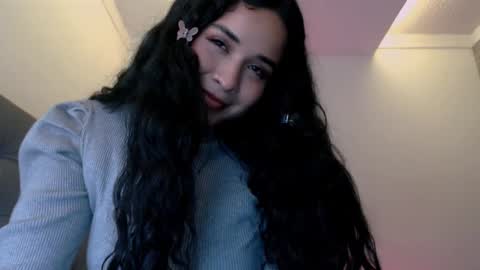 Alexa blue online show from March 3, 10:42 am