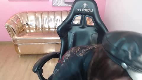 alexandra  online show from October 22, 11:10 pm