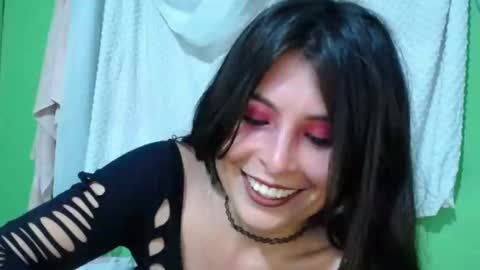 Snapshot of alexandrasaen chatting on December 4, 11:57 pm alexandrasaen online show from December 4, 11:57 pm