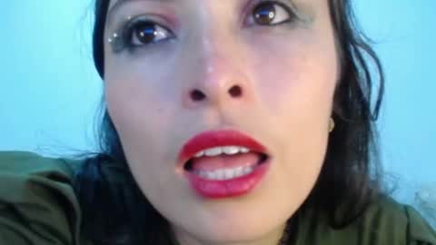 Snapshot of alexandrasaen chatting on February 19, 9:36 pm alexandrasaen online show from February 19, 9:36 pm