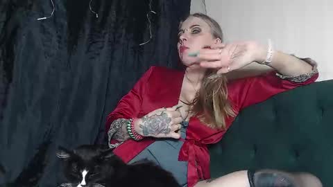 Alexandra online show from January 15, 5:30 pm