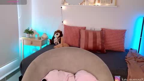 Alexa online show from November 24, 12:40 pm