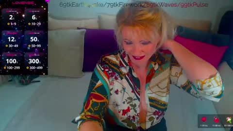 Alexine McQueen online show from February 23, 10:20 pm