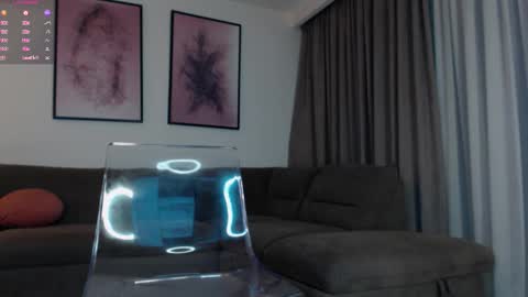 Kylieee tits boobs boobies online show from February 17, 2:00 am