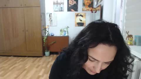 AlexisMillers online show from December 3, 12:51 pm