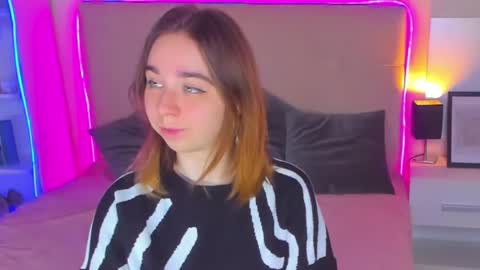 AlexxisSky online show from December 19, 7:29 am