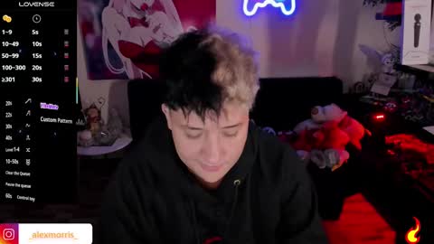 M O R R I S online show from November 5, 5:56 am