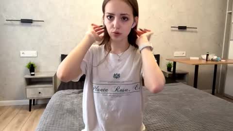 Alice online show from November 22, 11:02 am