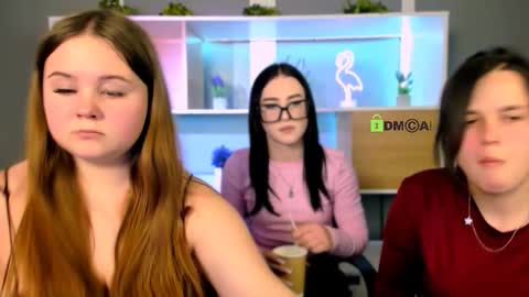 alia skay online show from February 3, 7:29 pm