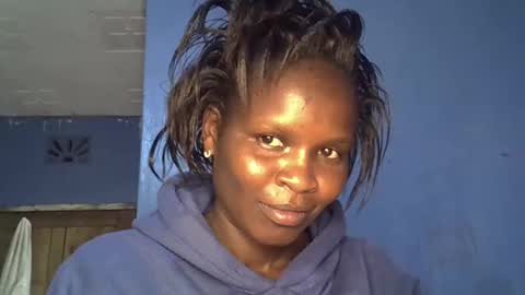 alic_crazy online show from November 5, 6:07 am