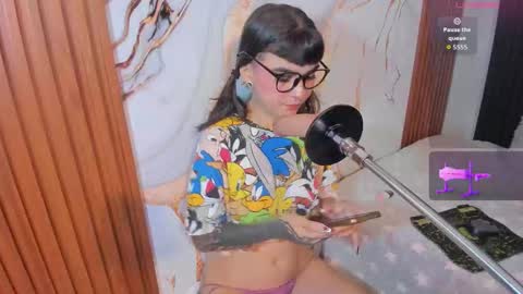 Snapshot of alice14cullen chatting on October 22, 7:52 pm alice online show from October 22, 7:52 pm