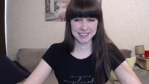 alice_59 online show from April 14, 10:48 am