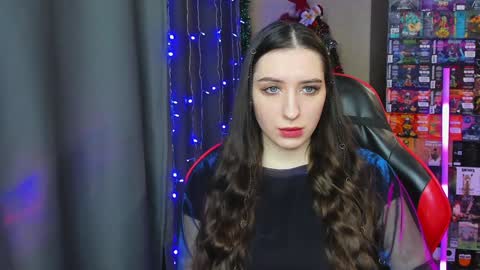 Snapshot of alice_bailey chatting on December 24, 3:26 pm Alice online show from December 24, 3:26 pm