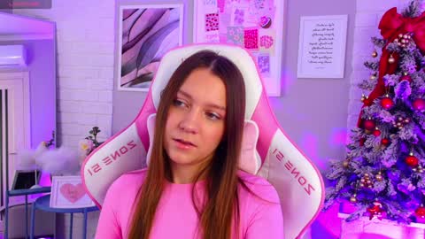 Alice in Wonderland  online show from January 11, 5:10 am