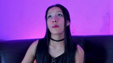 alice_drool online show from June 16, 11:33 am