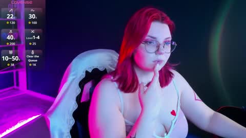 Alice online show from April 3, 11:41 am