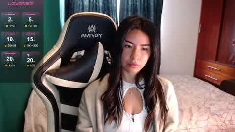 Alice online show from June 17, 5:03 pm