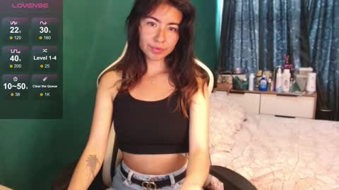 Alice online show from December 3, 4:42 pm