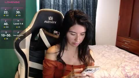 Alice online show from July 17, 4:32 pm