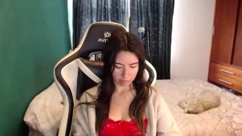 Alice online show from July 22, 3:57 pm