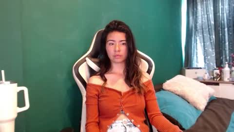 Alice online show from March 5, 4:47 pm