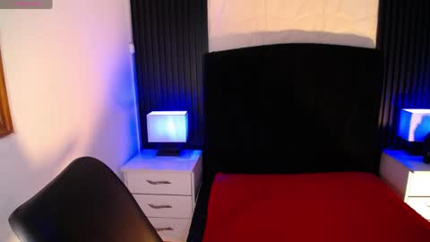 Alice online show from March 31, 8:42 pm