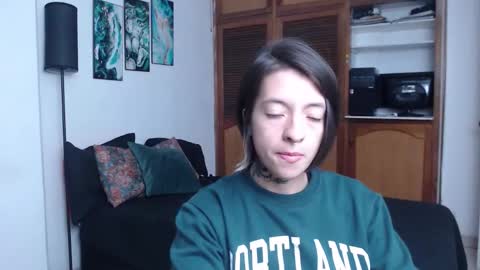 alicee_logan_ online show from January 15, 2:06 am