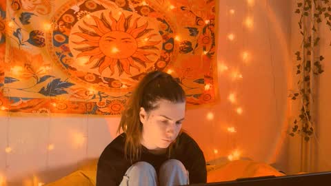 Alice online show from February 27, 5:40 am