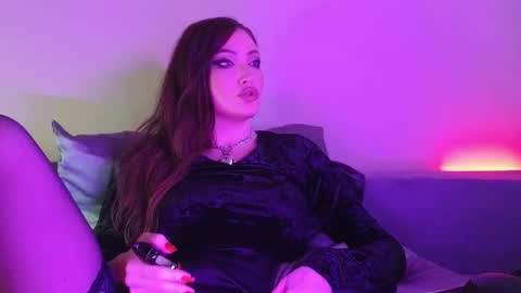 alicejameson online show from November 29, 9:19 pm