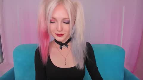 alicemonro online show from October 31, 8:51 am