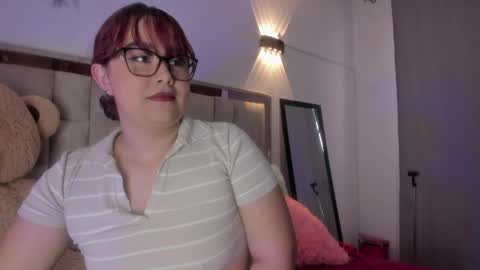 alicescoot_ online show from June 5, 8:26 pm