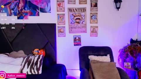 Alice online show from November 18, 9:49 pm