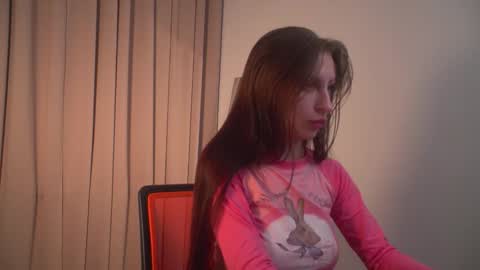 alicewallflower online show from March 12, 9:17 pm