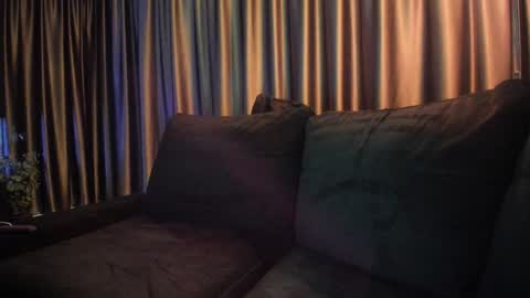 Snapshot of alicexsquirt chatting on January 9, 7:21 am Alice online show from January 9, 7:21 am