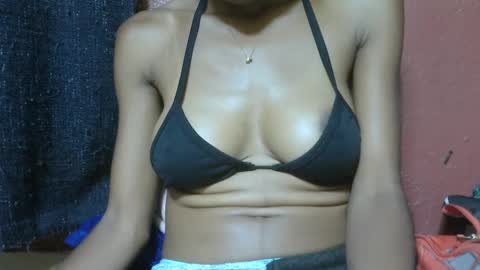 alicia253177 online show from February 6, 7:02 am