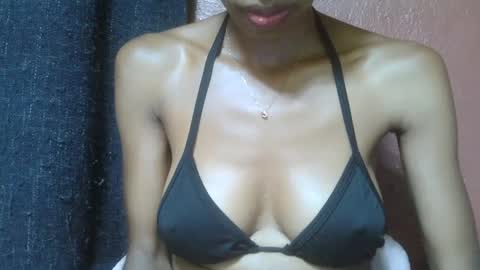 alicia253177 online show from February 12, 5:15 am