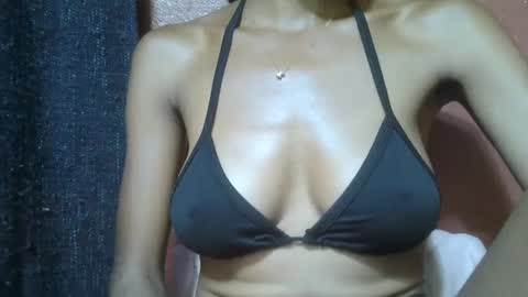 alicia253177 online show from February 17, 7:36 am