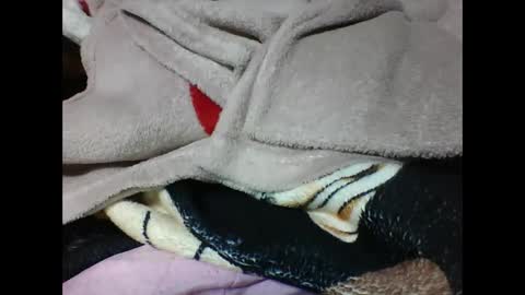 alicia253177 online show from September 16, 6:43 am