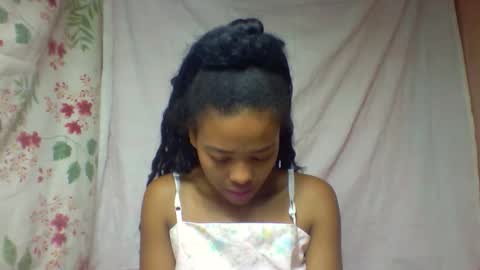 alicia9794 online show from May 23, 5:33 pm