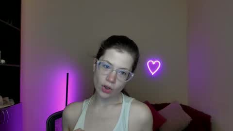 Alicia online show from March 2, 6:27 am