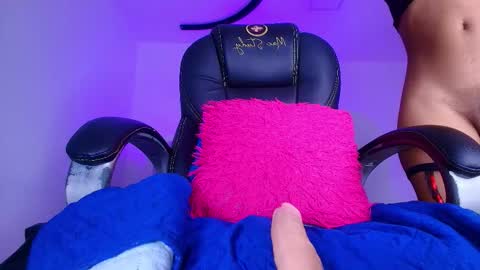 Alicia Kyse  online show from February 24, 3:05 am