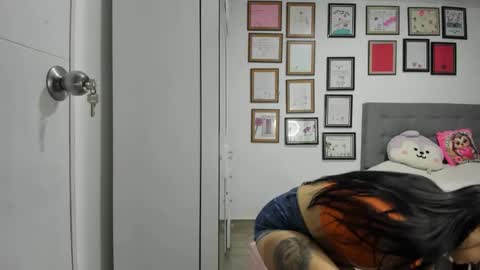 alicia_rainbow online show from June 11, 3:14 am