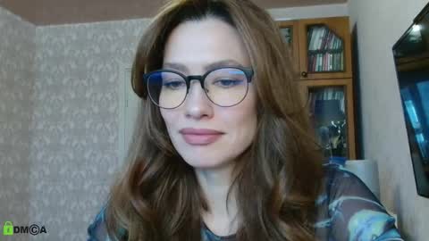 Alicia online show from February 6, 5:00 am