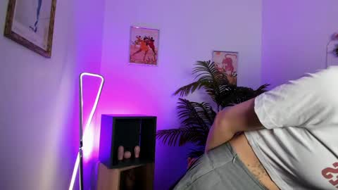 Alicia online show from May 12, 5:16 am