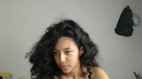 ana online show from January 30, 8:54 am