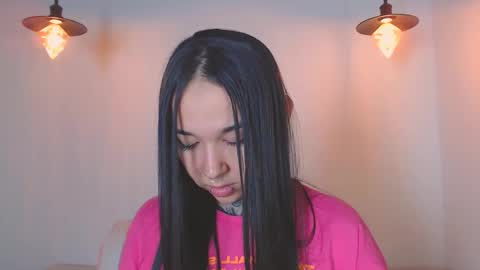    online show from March 18, 2:16 am